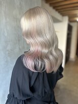 サクラ オモテサンドウ(SAKURA)&nbsp;ホワイトブランド×インナーピンク/ブリーチカラー/ハイトーン