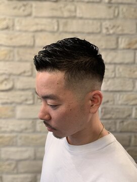 グラッドバーバードットエビス 恵比寿(GLAD BARBER. EBISU) サーフカール/スパイキーショート/ブルーブラック[恵比寿]