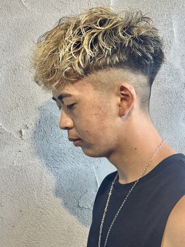 ニアウ 高崎店(Niau) スペインカールメンズパーマメンズマッシュ群馬高崎メンズ眉毛