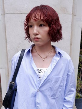 オーオ シカシカ(OOO YY) ボブパーマ×ベルベットレッド/ブリーチなしダブルカラー