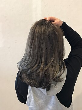 オージュアカラー