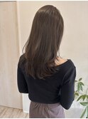 レイヤーカット×透明感カラー