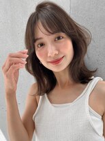 アグノス 青山(Agnos)&nbsp;うる艶髪ミディアムレイヤーカット大人可愛いくせ毛風カール