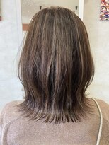アール 滝ノ水店(#arl) 30代40代50代Cカーブ外ハネセミディシアーカラー