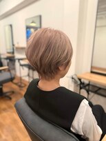 オルトレ(Oltre)&nbsp;白髪染め無し、透明感ショートカット