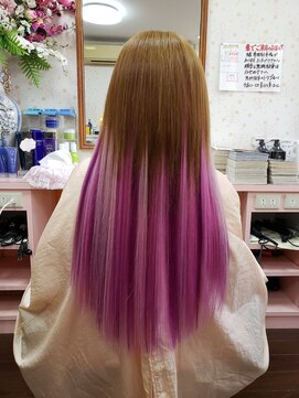 美容室イーナ(e na) 特殊カラーの派手系エクステ