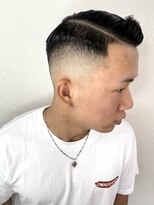 スキル(SKILL)&nbsp;ハードパート バーバー スキンフェード