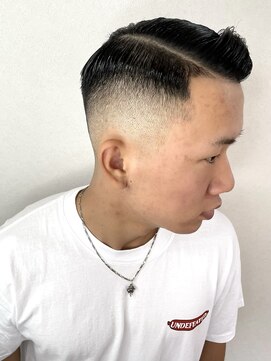 スキル(SKILL) ハードパート バーバー スキンフェード