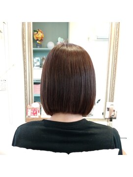 ラグラスヘア(LAGRAS HAIR) ツヤボブ