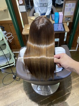 エルパライソ 鯖江店(Elparaiso) 鯖江/髪質改善/艶髪ロング/白髪ぼかし/ダメージレス/