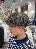 ハイライトマッシュ波巻きツーブロック
