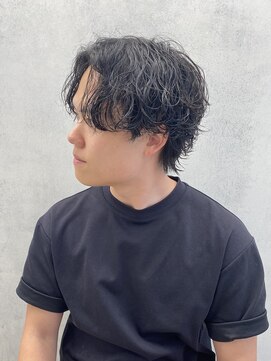 ルースト 西院店(ROOST) 波巻きパーマ/センターパート/ツーブロック/刈り上げ