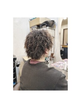 ナッツヘアー ツイストパーマ
