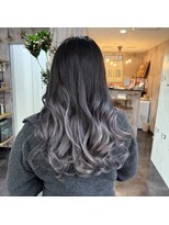 トゥーミー(to mee)&nbsp;グラデーションカラー♪