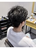 スパイキーショート