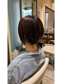 ワインレッド×ショートスタイル