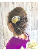 雰囲気に合わせた、大人っぽいヘアーセットと着物の着付けです