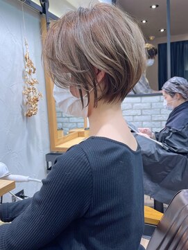 マグ ギンザ(mag ginza) クールショート×絶壁解消×丸みくびれ×美シルエット【猪狩】★