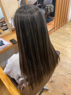 ヘアーコレット(hair Colet) ハイライトアッシュカラー