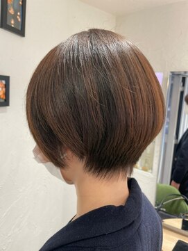 エクリ シセイドウ 麻布十番店(equri×SHISEIDO) 【麻布十番】襟足すっきりショートボブ