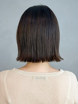 アイティーバイアルバム 下北沢店(IT by ALBUM) 切りっぱなしボブ_ショコラアッシュヘルシースタイル_ba409531