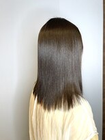 ブロッサム 東久留米店(Blossom)&nbsp;20代30代40代髪質改善トリートメントブルーブラック透け感