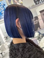 ヘッズ 市川(HEADS ex) ダブルカラーミルクティーベージュインナーカラーショートボブ