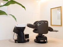 カットからブローまでお席の移動なしでお過ごしいただけます