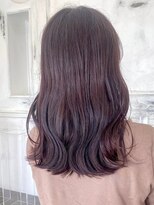 カムジーヘッドカミノウラ(COMEGHEAD KAMINOURA)&nbsp;上乃裏ショートボブくびれショートイルミナカラー顔周りレイヤー