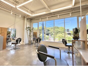 ユキ 八事(yukii)の写真/<非日常空間×上質ケア>洗練されたおしゃれ空間が魅力*大人女性向けsalon[八事/髪質改善/白髪染め/学割U24]