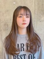 ハーフアンドハーフ(HALF and HALF) レイヤーカット/顔周りレイヤー