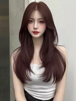 ユーフォリア 渋谷グランデ(Euphoria SHIBUYA GRANDE)&nbsp;韓国レイヤー 赤色 ブリーチなしダブルカラー くびれヘア SAYAKA