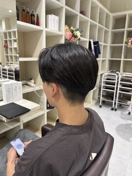 ワークスヘアー(WORKS HAIR) センターパート