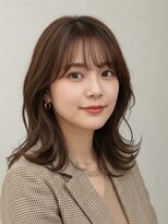 ミュージアム(MUSEUM)&nbsp;外ハネレイヤー/シースルーバング/ツヤ感カラー