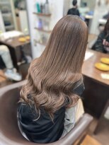 ルアナ 名古屋店(Luana) エクステと髪質改善カラーでつくるミルクティーカラー