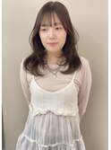 オリーブベージュ　ミディアムレイヤー