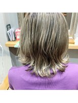 コンパス(COMPASS)&nbsp;立体感ベージュハイライト