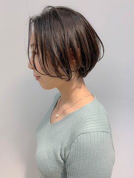 テトヘアー(teto hair) ショートボブ、グレージュ、グラデーションカラー