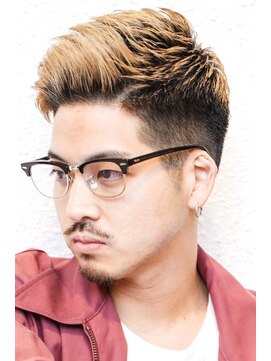 メイドマンバーバーショップ 西宮北口(MADE MAN BARBER SHOP) 【西宮初かりあげ専門店☆】フェードバーバーツーブロビジネス