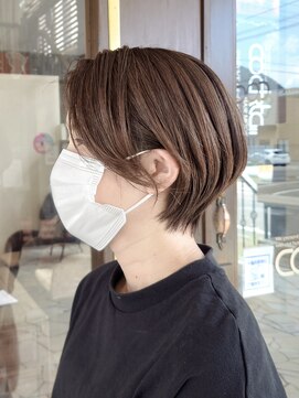 ヘアモード カクテル くせ毛、多毛×ショート【ニシヤマ　ミホ】