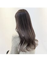 イーチ ディー ヘアーアンドトータルビューティー(each dee hair&total beauty) 透明感カラー/ロング×シアーベージュ