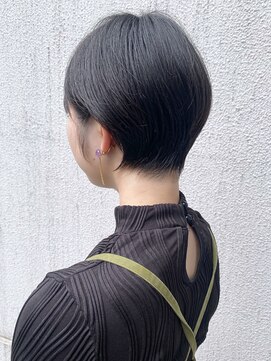 アルトル 池袋(altru) 大人女性襟足の締まるショート