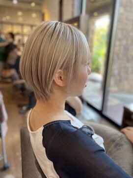 美容室 ルチア ハワイ(Luccica HAWAII) 【luccicaＨＡＷＡＩＩ/森麻乃】丸みショート/バッサリカット