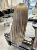ミルクティーベージュ