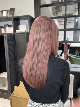 エイム(AiM) ピンクベージュ/ブラック/中明度カラー/ブリーチカラー/艶カラー