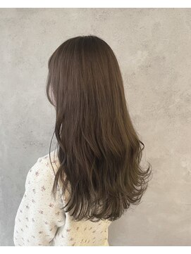 ニューカマー バイ ヘッドライト シブヤ(NEW COMER by HEADLIGHT shibuya) グレージュ×くびれレイヤー