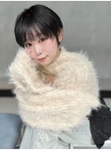 前下がりショート前髪長めハンサムショート黒髪ショート前髪あり