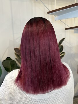 ピークスヘア(peaks hair) ボルドーレッド/暖色/ダブルカラー/ピンク/ブリーチあり/堀江