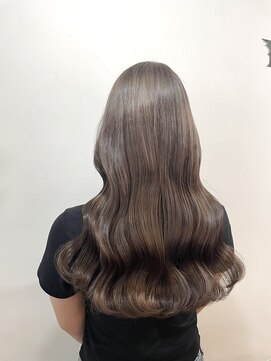 ヘアーアンドメイクアップモパ ラベンダーベージュ