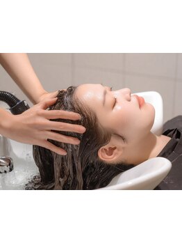 頭皮環境の改善◎思わず寝落ちする,極上アロマヘッドスパ好評[海浜幕張/髪質改善/縮毛矯正/トリートメント]